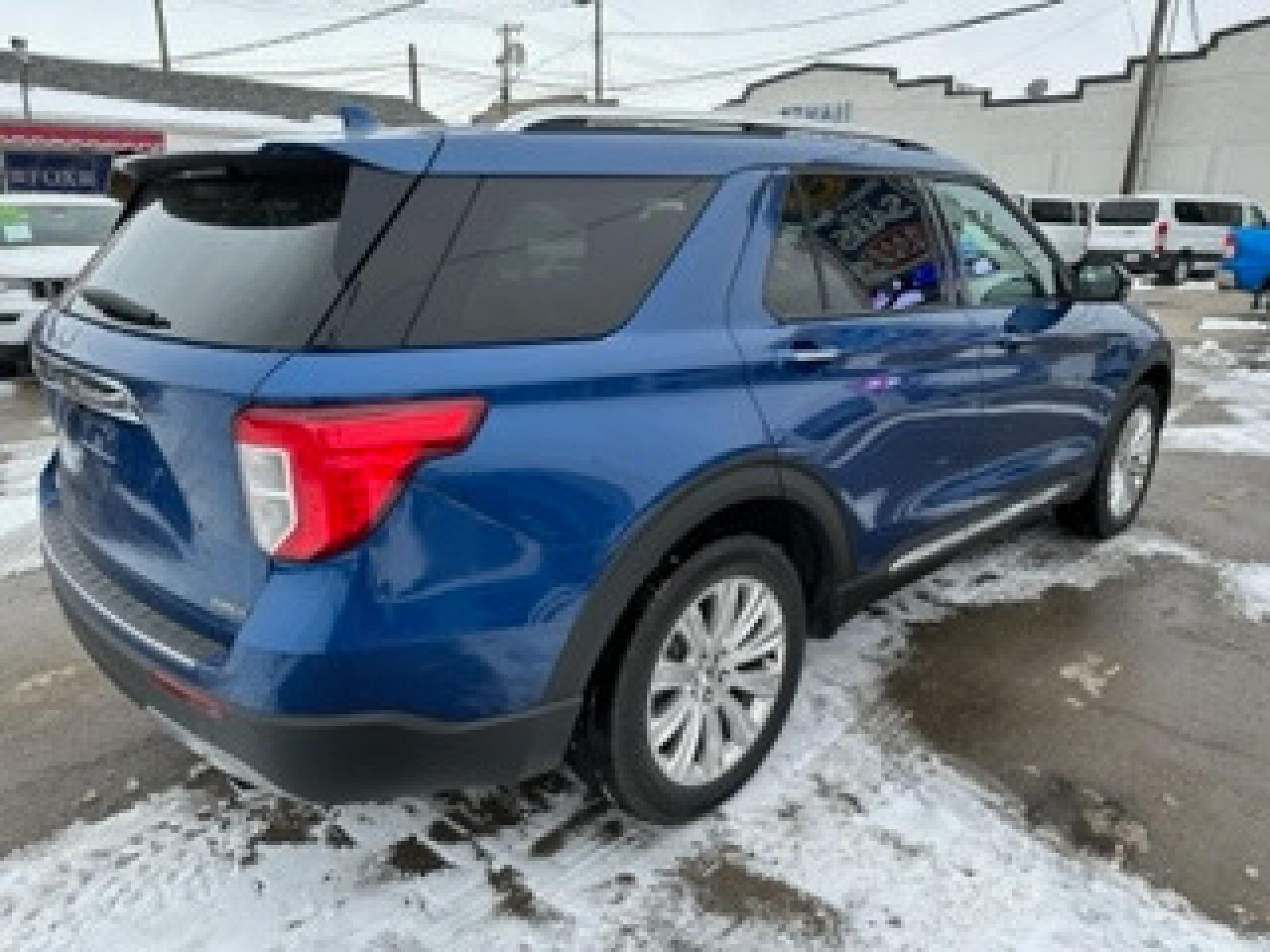 2020 BLUE Ford Explorer Hybrid Limited AWD (1FM5K8FW0LG) with an 3.3L V6 DOHC 24V HYBRID engine, 10A transmission, located at 3200 1st Avenue North, Billings, MT, 59101, (406) 245-9055, 45.779270, -108.510742 - Absolutely Gorgeous Hybrid Luxury Limited AWD SUV. Low Mileage, Power Leather Heated and Cooled Seats, Power Windows, Power Door Locks, Driver Alert System, Alloy Wheels, Roof Rack, Keyless Remote Entry, Active Cruise Control, Tilt Steering Column, 3rd Row Seating, Only 21,200 Miles and Much More! - Photo #4
