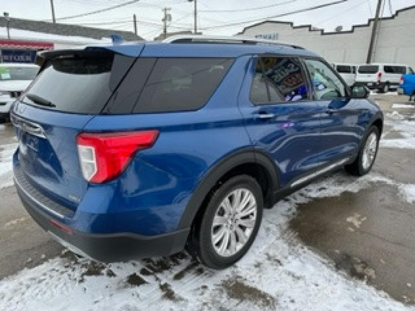 2020 BLUE Ford Explorer Hybrid Limited AWD (1FM5K8FW0LG) with an 3.3L V6 DOHC 24V HYBRID engine, 10A transmission, located at 3200 1st Avenue North, Billings, MT, 59101, (406) 245-9055, 45.779270, -108.510742 - Absolutely Gorgeous Hybrid Luxury Limited AWD SUV. Low Mileage, Power Leather Heated and Cooled Seats, Power Windows, Power Door Locks, Driver Alert System, Alloy Wheels, Roof Rack, Keyless Remote Entry, Active Cruise Control, Tilt Steering Column, 3rd Row Seating, Only 23,000 Miles and Much More! - Photo#4