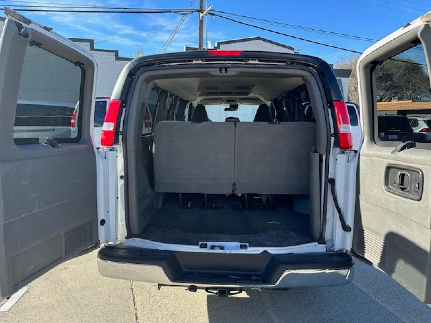 2019 White Chevrolet Express LT 2500 (1GAWGFFG2K1) with an 6.0L V8 OHV 16V FFV engine, 6A transmission, located at 3200 1st Avenue North, Billings, MT, 59101, (406) 245-9055, 45.779270, -108.510742 - This is One of Our Off-Lease 12 Passenger Vans Available for Sale. Tilt Steering, Cruise Control, Front & Rear Air Conditioning, Power Windows, Power Door Locks and Only 46,000 Miles. Auto Brokers of Montana/AA&A Auto Rental/Fox Car Rental Billings - Photo#9