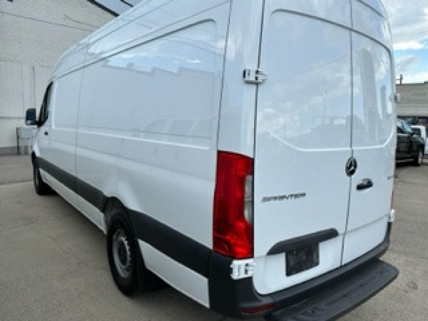 2022 White Mercedes-Benz Sprinter 2500 170-in. WB (W1Y40CHY6NT) with an 2.0L L4 engine, 7A transmission, located at 3200 1st Avenue North, Billings, MT, 59101, (406) 245-9055, 45.779270, -108.510742 - Super Hard to Find Sprinter Van with Only 10,500 Miles! Extended 170" Wheel Base, High Roof, Power Windows, Power Door Locks, Air Conditioning and Much More! CarFax Dealer. Auto Brokers of Montana/AA&A Auto Rental/Fox Car Rental Billings - Photo#6