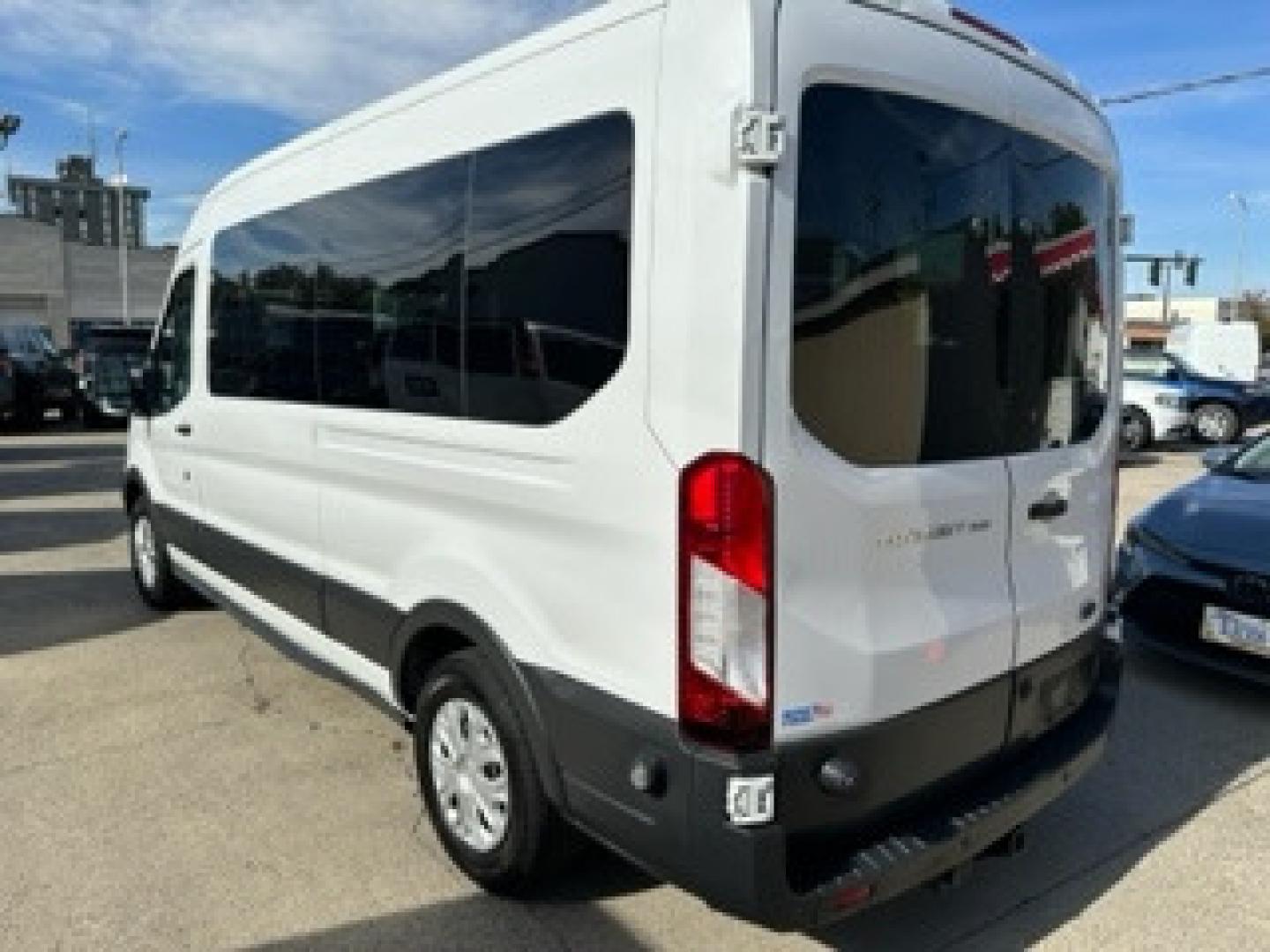 2015 Ford Transit 350 Wagon Mid Roof XLT 60/40 Pass. 148-in. WB (1FBAX2CG5FK) with an 3.5L V6 DOHC 24V engine, 6-Speed Automatic transmission, located at 3200 1st Avenue North, Billings, MT, 59101, (406) 245-9055, 45.779270, -108.510742 - FRESH OFF-LEASED AND WELL MAINTAINED! 15 Passenger with Tow Package, Power Windows, Power Door Locks, Passenger Side Running Board, Tilt Steering, Rear A/C and Heat and Much More. CarFax Dealer Auto Brokers of Montana/AA&A Auto Rental/Fox Car Rental in Billings - Photo#7