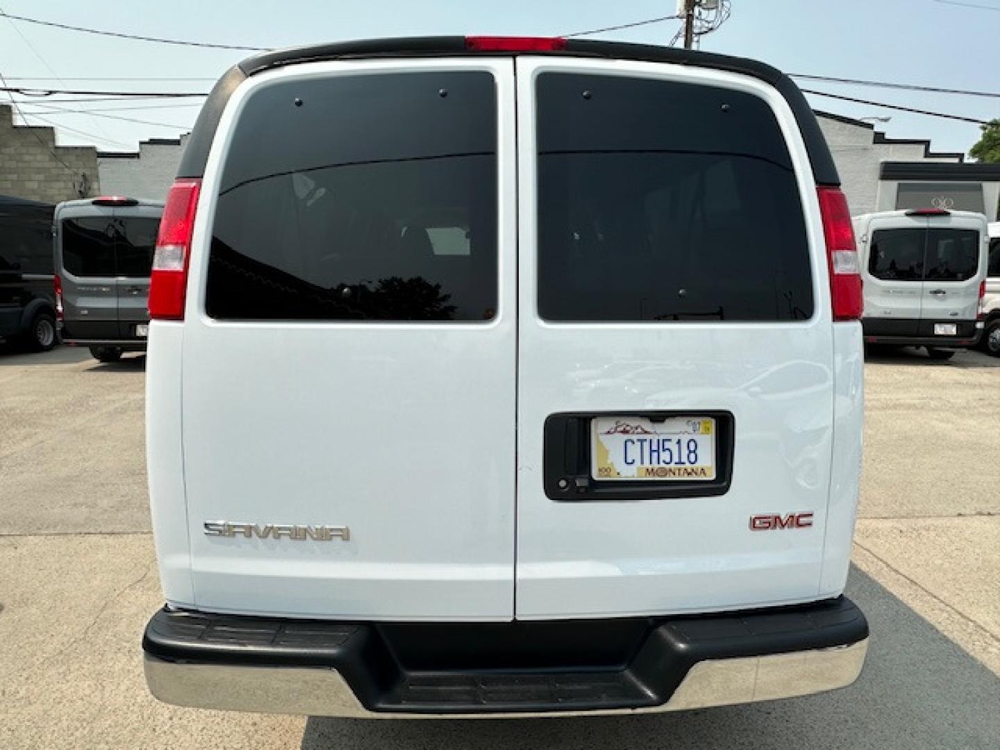 2020 /Gray Cloth GMC Savana LT 3500 Ext. (1GJZ7PFG1L1) with an 6.0L V8 OHV 16V FFV engine, 6A transmission, located at 3200 1st Avenue North, Billings, MT, 59101, (406) 245-9055, 45.779270, -108.510742 - Another of Our Off-Lease Rental Vans with Low Mileage. Power Windows, Power Door Locks, Tilt Steering Column, Cruise Control, Rear Heat and Air Conditioning, 6.0 Liter Engine, Extended Wheel Base, 12 passenger Package and Only 40,325 Miles! CarFax Dealer Auto Brokers of Montana/AA&A Auto Rental/F - Photo#5