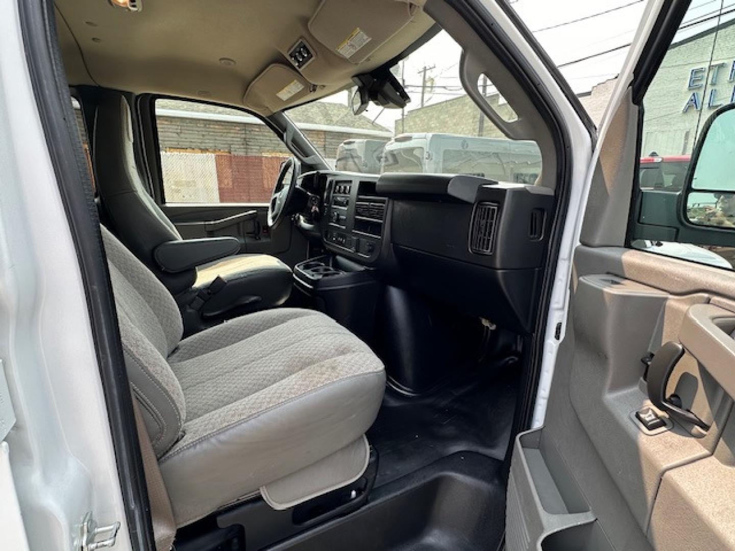 2020 /Gray Cloth GMC Savana LT 3500 Ext. (1GJZ7PFG1L1) with an 6.0L V8 OHV 16V FFV engine, 6A transmission, located at 3200 1st Avenue North, Billings, MT, 59101, (406) 245-9055, 45.779270, -108.510742 - Another of Our Off-Lease Rental Vans with Low Mileage. Power Windows, Power Door Locks, Tilt Steering Column, Cruise Control, Rear Heat and Air Conditioning, 6.0 Liter Engine, Extended Wheel Base, 12 passenger Package and Only 40,325 Miles! CarFax Dealer Auto Brokers of Montana/AA&A Auto Rental/F - Photo#11