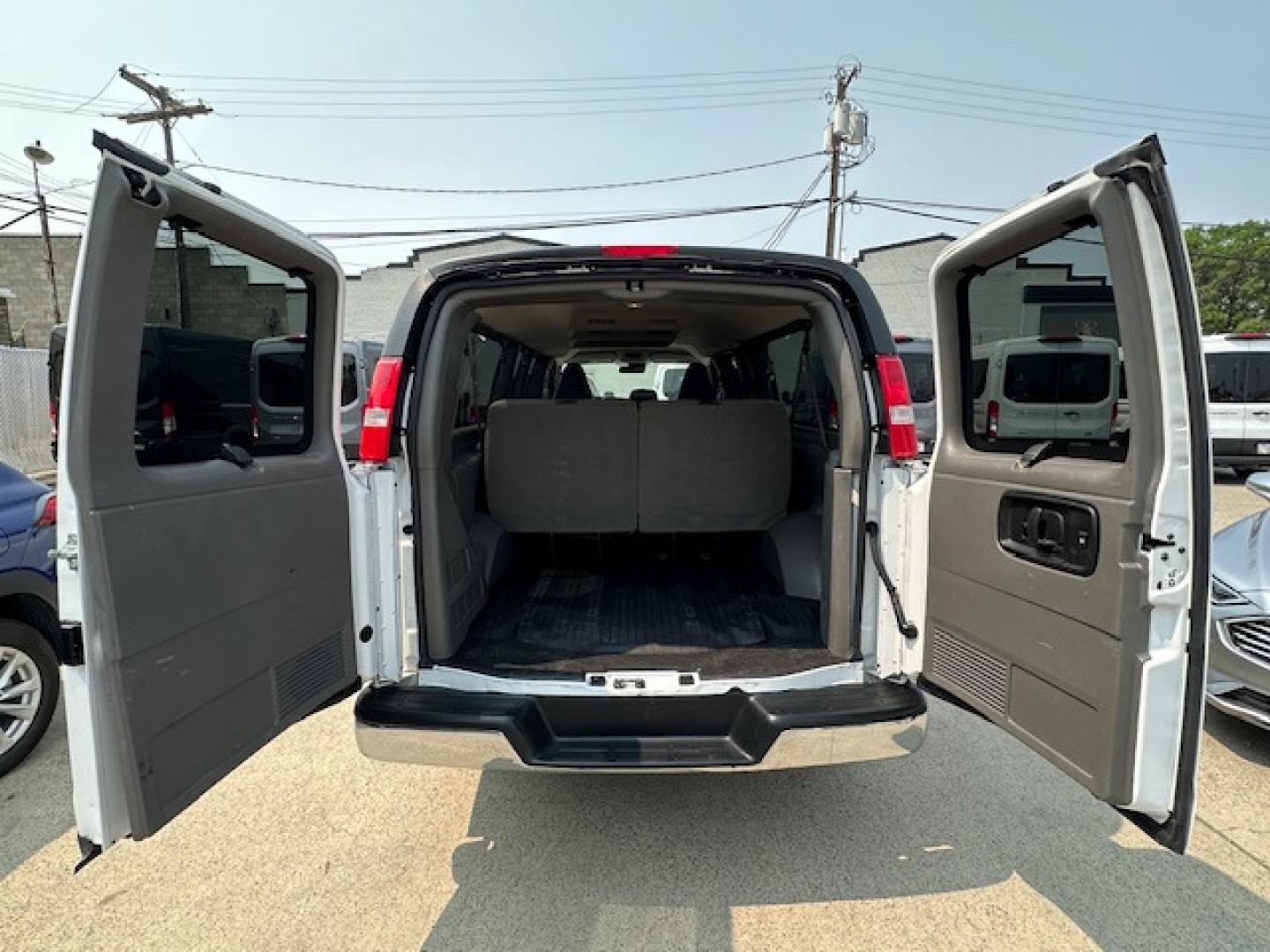 2020 /Gray Cloth GMC Savana LT 3500 Ext. (1GJZ7PFG1L1) with an 6.0L V8 OHV 16V FFV engine, 6A transmission, located at 3200 1st Avenue North, Billings, MT, 59101, (406) 245-9055, 45.779270, -108.510742 - Another of Our Off-Lease Rental Vans with Low Mileage. Power Windows, Power Door Locks, Tilt Steering Column, Cruise Control, Rear Heat and Air Conditioning, 6.0 Liter Engine, Extended Wheel Base, 12 passenger Package and Only 40,325 Miles! CarFax Dealer Auto Brokers of Montana/AA&A Auto Rental/F - Photo#16