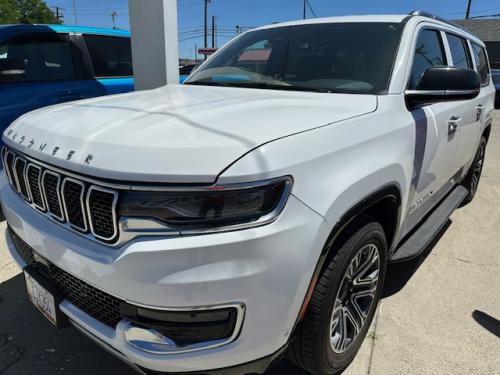 2023 Jeep Wagoneer Premium SUV